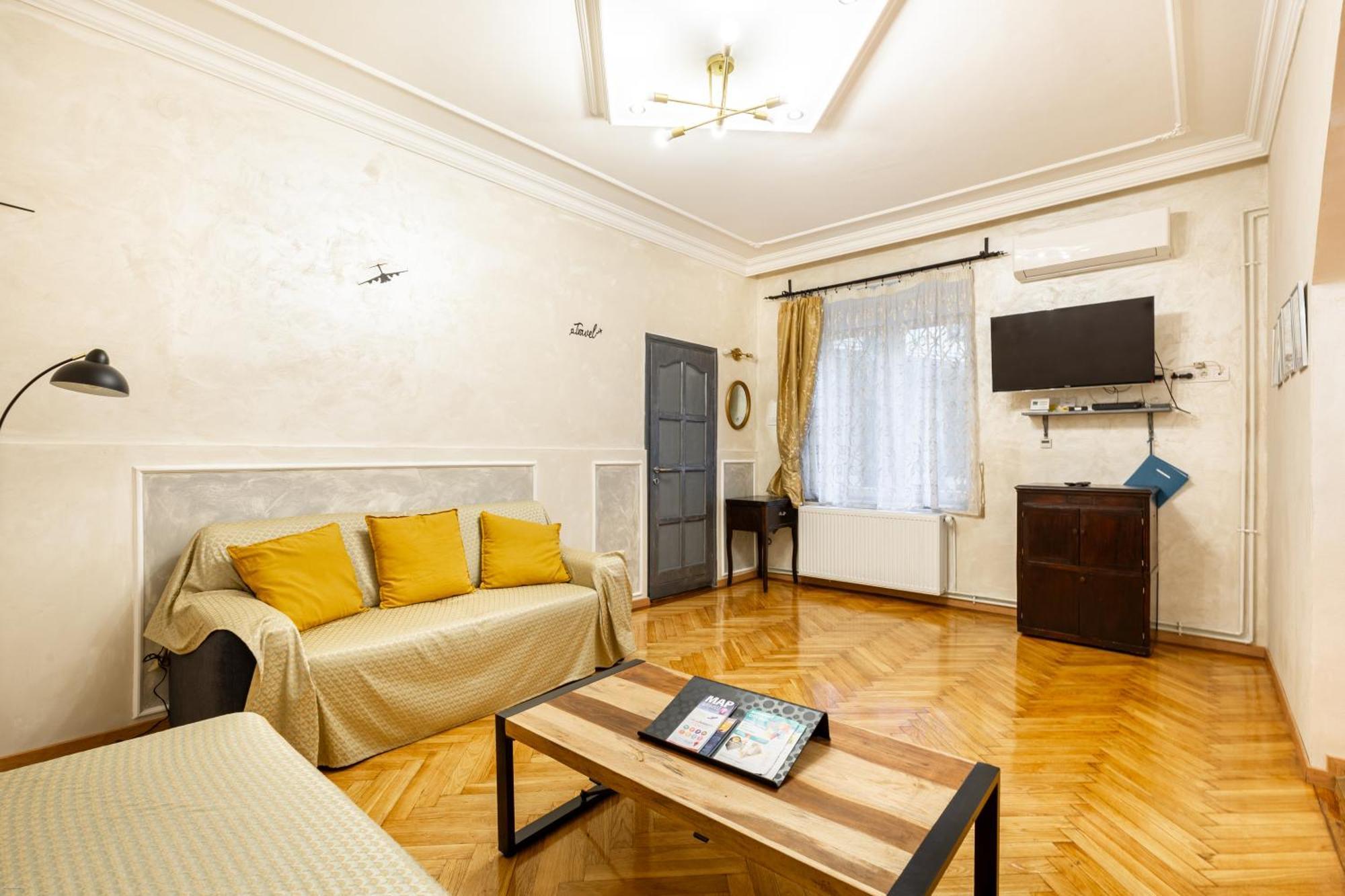 Mari&Emi Flat In Corvin Leilighet Budapest Eksteriør bilde